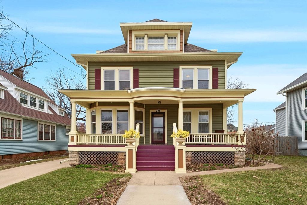 Photo of 348 Broad STREET, Menasha, WI 54952 (MLS # 50323268)