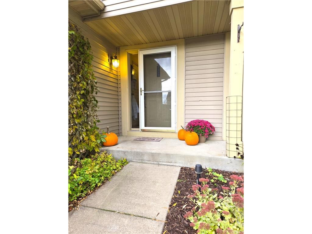 Photo of 1113 N Cheyenne STREET, Roberts, WI 54023 (MLS # 6816035)