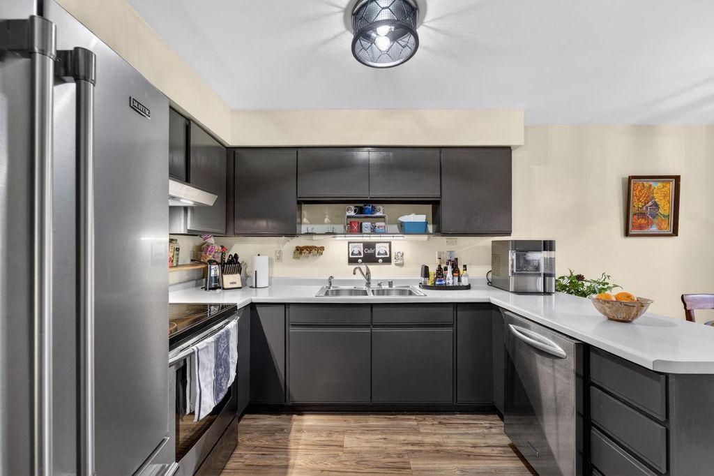 Photo of 1424 S River ROAD #1426, New Berlin, WI 53151 (MLS # 1960344)