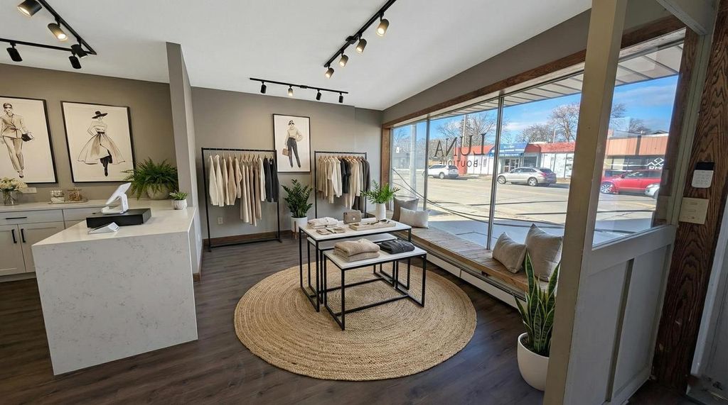 Photo of 415 W Wisconsin AVENUE, Appleton, WI 54911 (MLS # 50316915)