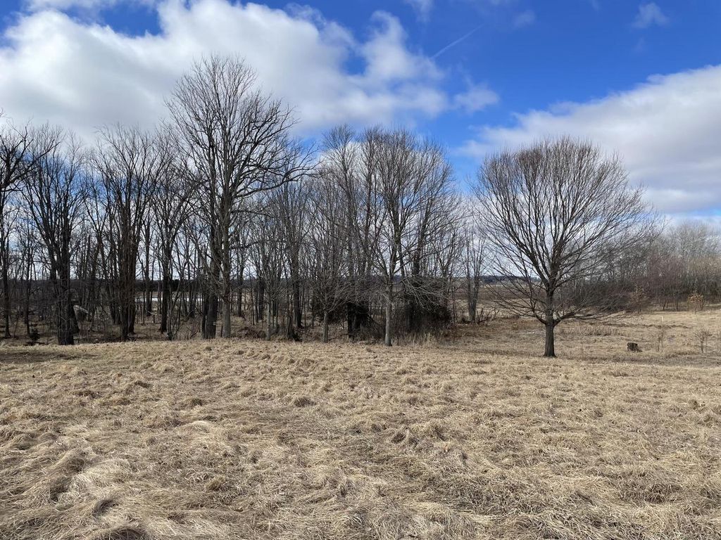 Photo of Lt1 Camp Awana ROAD, Fredonia, WI 53021 (MLS # 1951273)