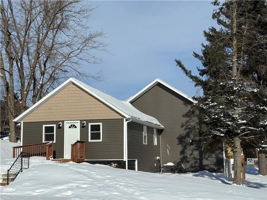 Photo of 101 7th AVENUE, Shell Lake, WI 54871 (MLS # 1597904)