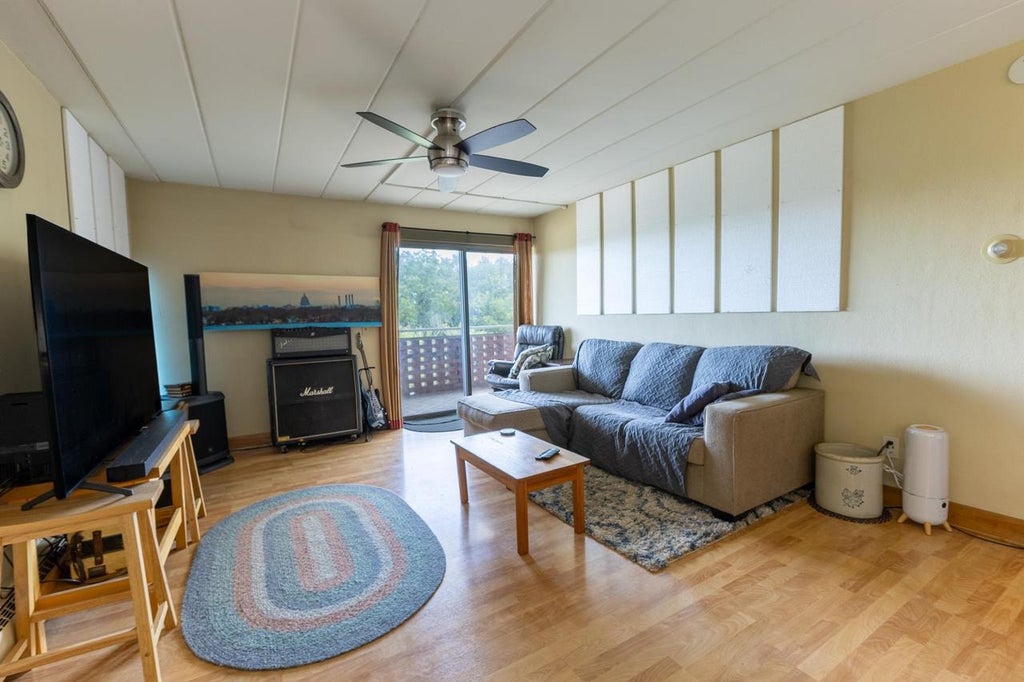 Photo of 2051 Allen BOULEVARD #401, Middleton, WI 53562 (MLS # 2033126)
