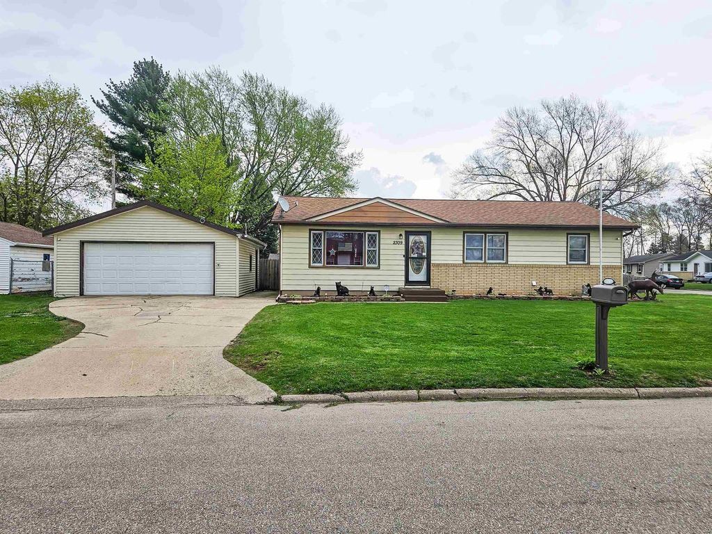 Photo of 2309 Pioneer DRIVE, Beloit, WI 53511 (MLS # 2021147)