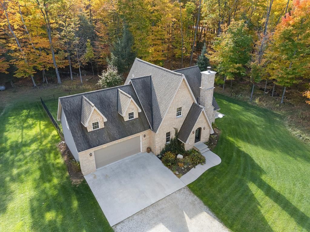 Photo of 6252 Maple, Egg Harbor, WI 54209 (MLS # 50317435)