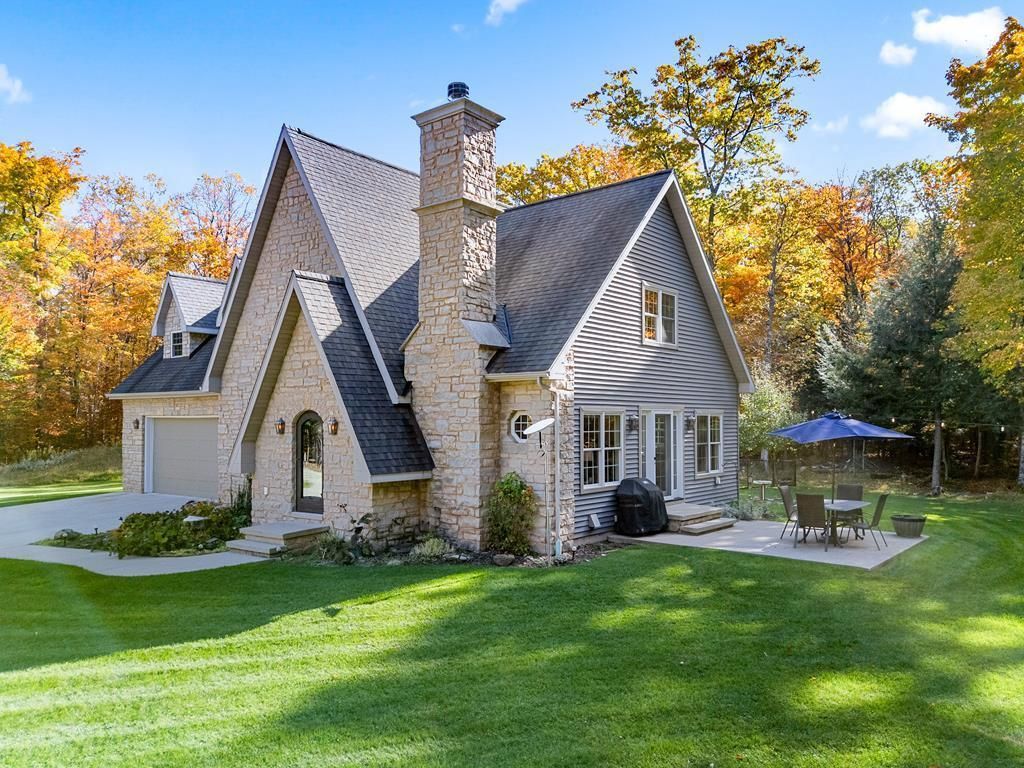 Photo of 6252 Maple, Egg Harbor, WI 54209 (MLS # 50317435)