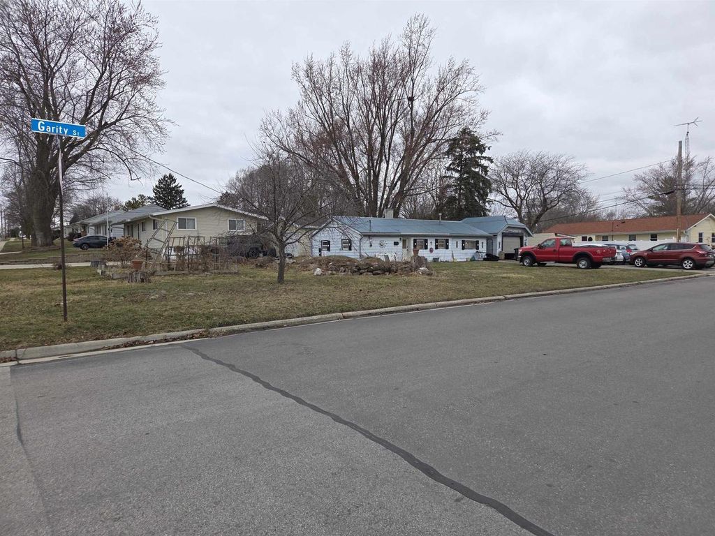 Photo of 245 W Plymouth STREET, Jefferson, WI 53549 (MLS # 2018438)