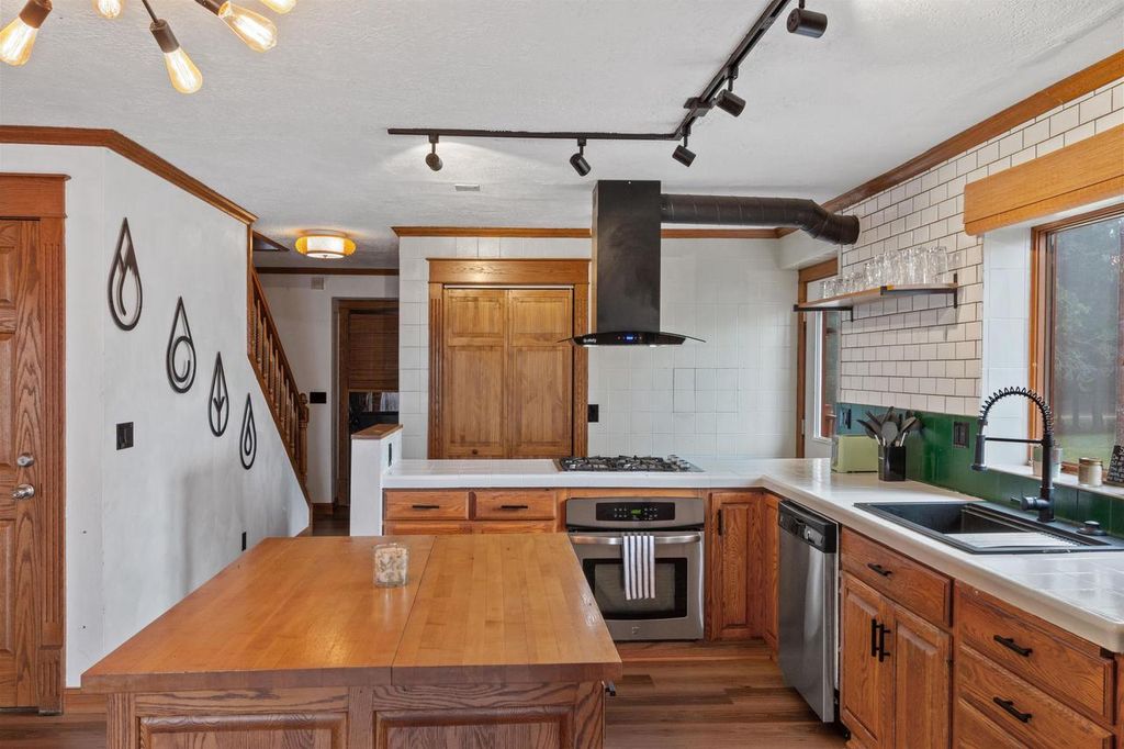 Photo of 2387 7th AVENUE, Grand Marsh, WI 53936 (MLS # 2009101)