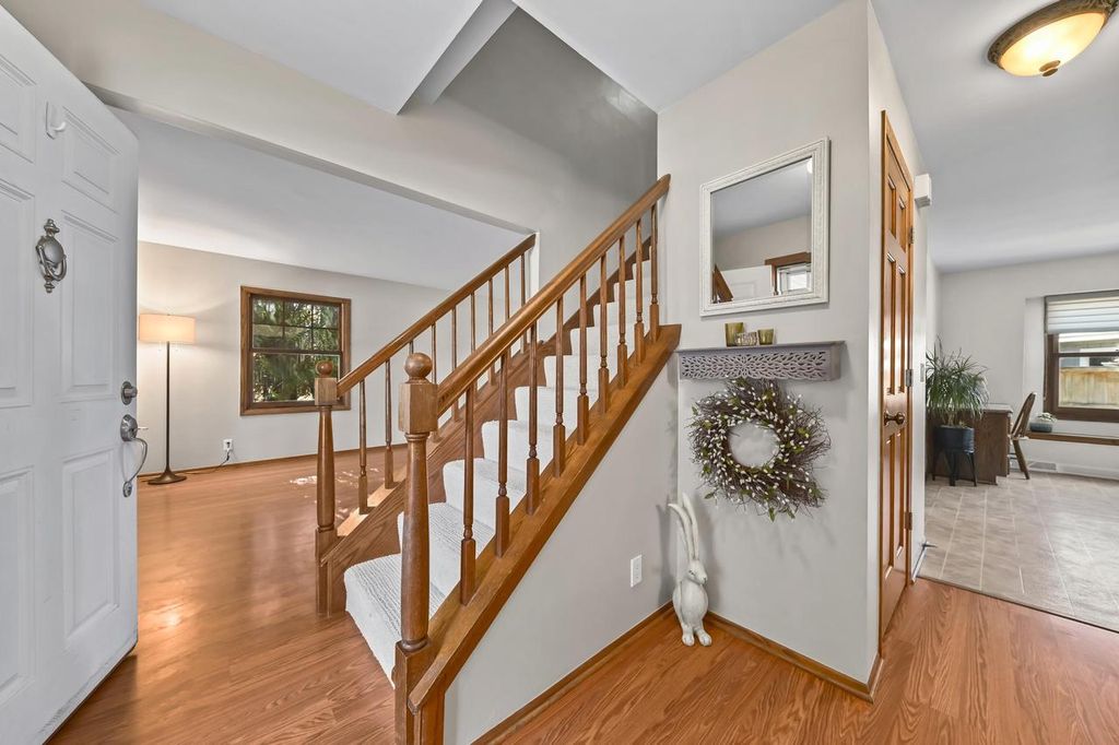 Photo of N73W5381 Georgetown DRIVE, Cedarburg, WI 53012 (MLS # 1948828)