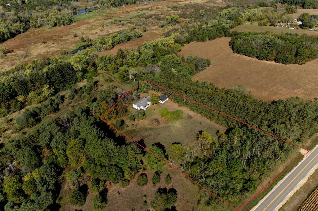 Photo of N5655 County Road T, Princeton, WI 54968 (MLS # 2010448)