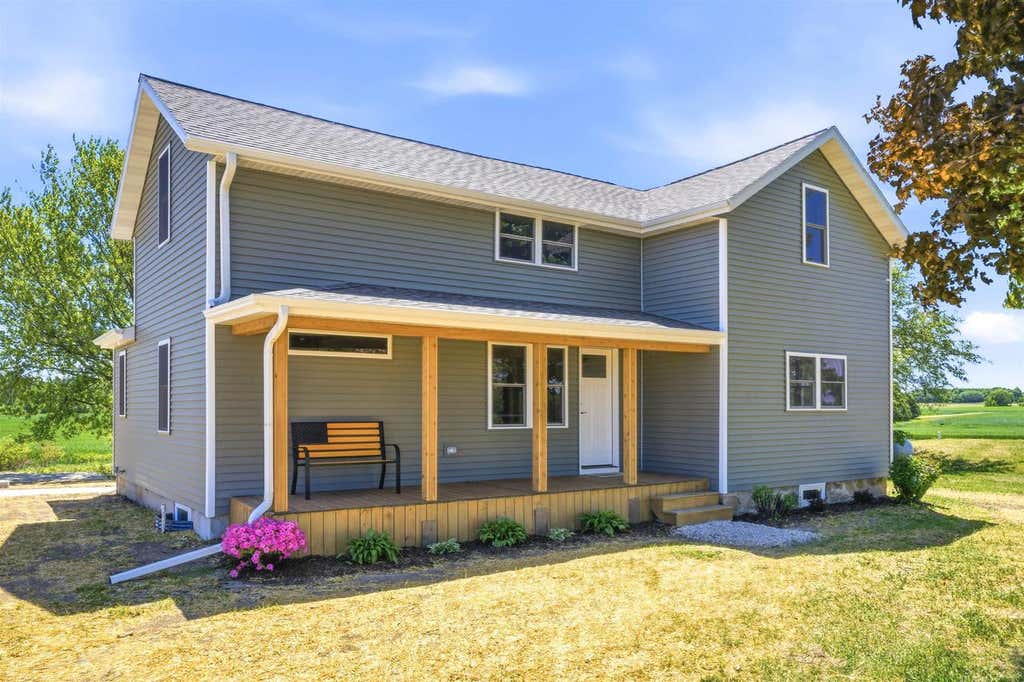 Photo of W3913 County E RD, Chilton, WI 53014 (MLS # 50326714)