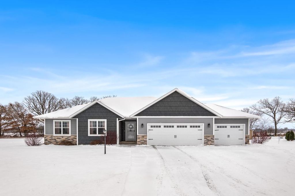 Photo of 4390 Moreland ROAD, Plover, WI 54467 (MLS # 22505701)