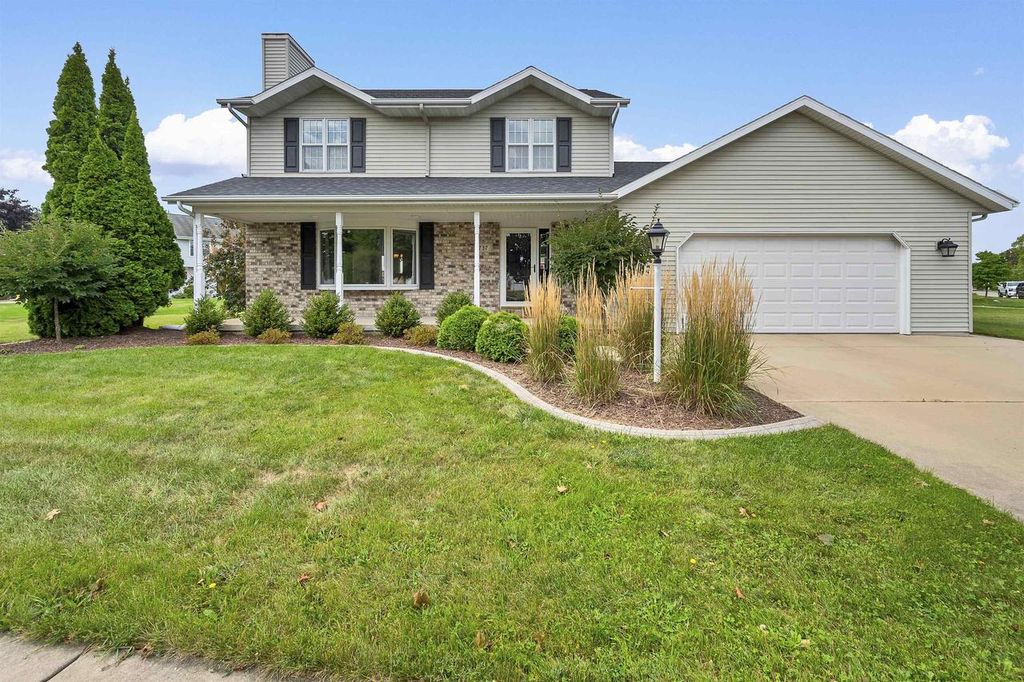 Photo of 737 Desplaine ROAD, De Pere, WI 54115 (MLS # 50315269)