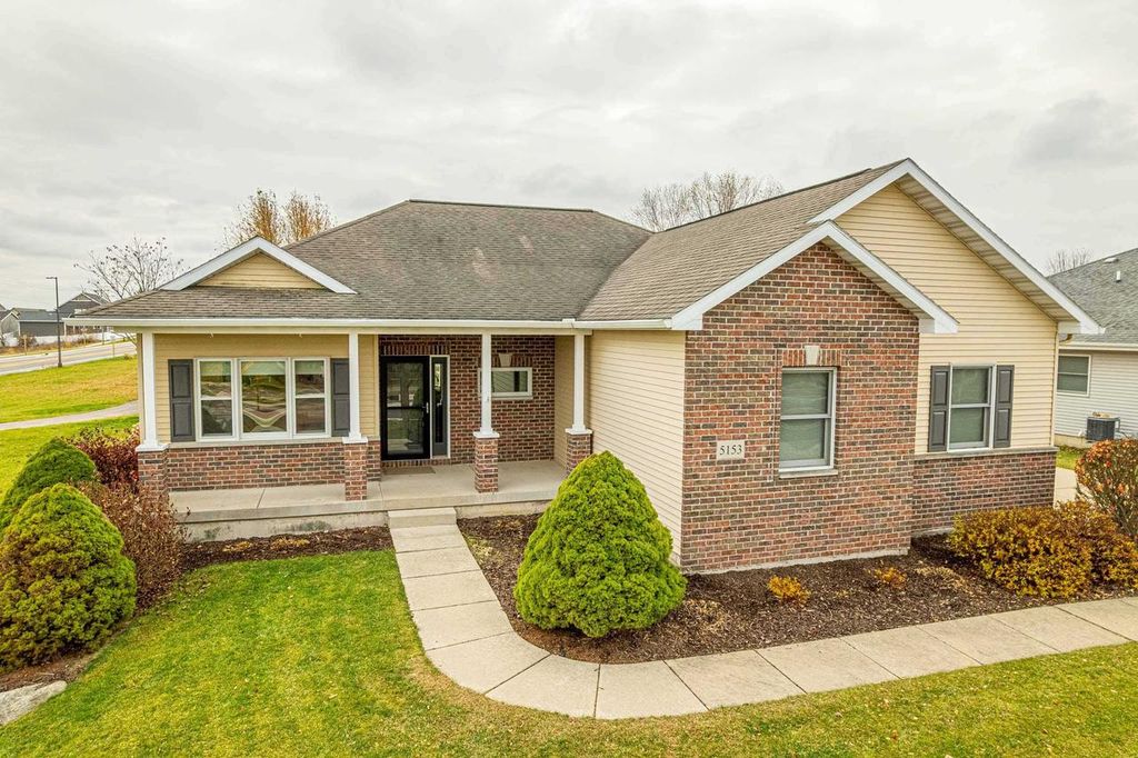 Photo of 5153 Ninebark DRIVE, Fitchburg, WI 53711 (MLS # 2017781)