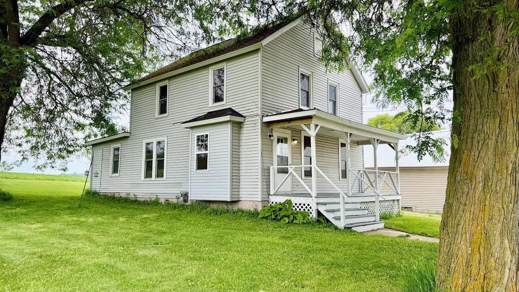 Photo of 495 E John STREET, Markesan, WI 53946 (MLS # 2025371)