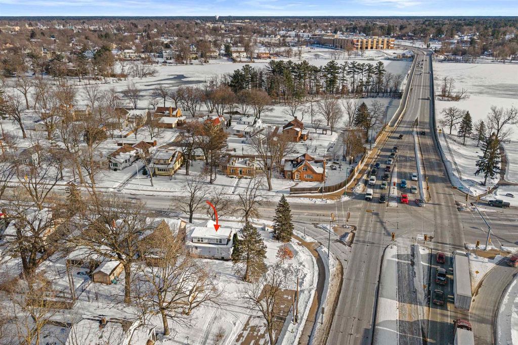 Photo of 990 2nd Avenue South, Wisconsin Rapids, WI 54495 (MLS # 22600355)