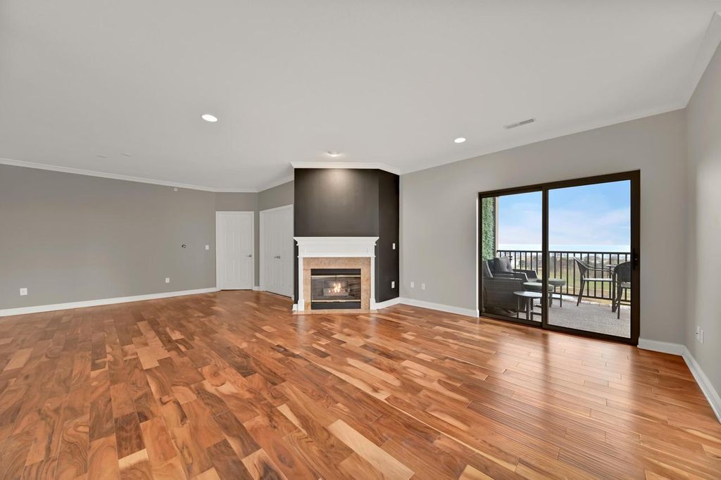 Photo of 1300 N Prospect AVENUE #322, Milwaukee, WI 53202 (MLS # 1944195)