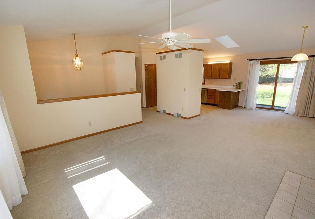 Photo of 614 Engelhart DRIVE, Madison, WI 53713 (MLS # 2019691)