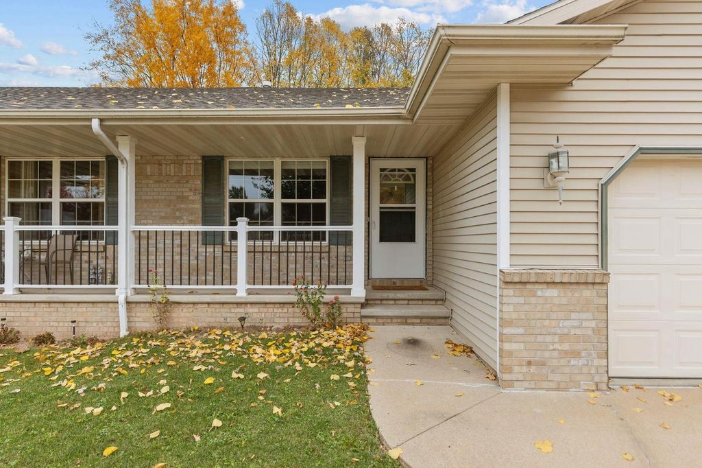 Photo of 1710 S Angela DRIVE, Appleton, WI 54915 (MLS # 50335027)