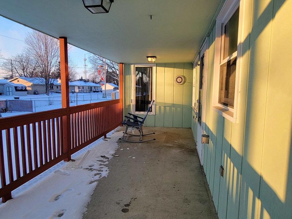 Photo of 2501 Sherwood DRIVE, Janesville, WI 53545 (MLS # 2015440)