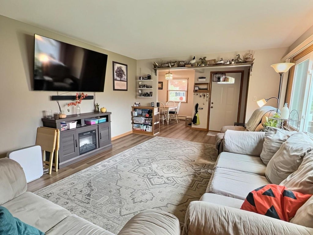 Photo of 936 Taft AVENUE, Oshkosh, WI 54902 (MLS # 50334322)