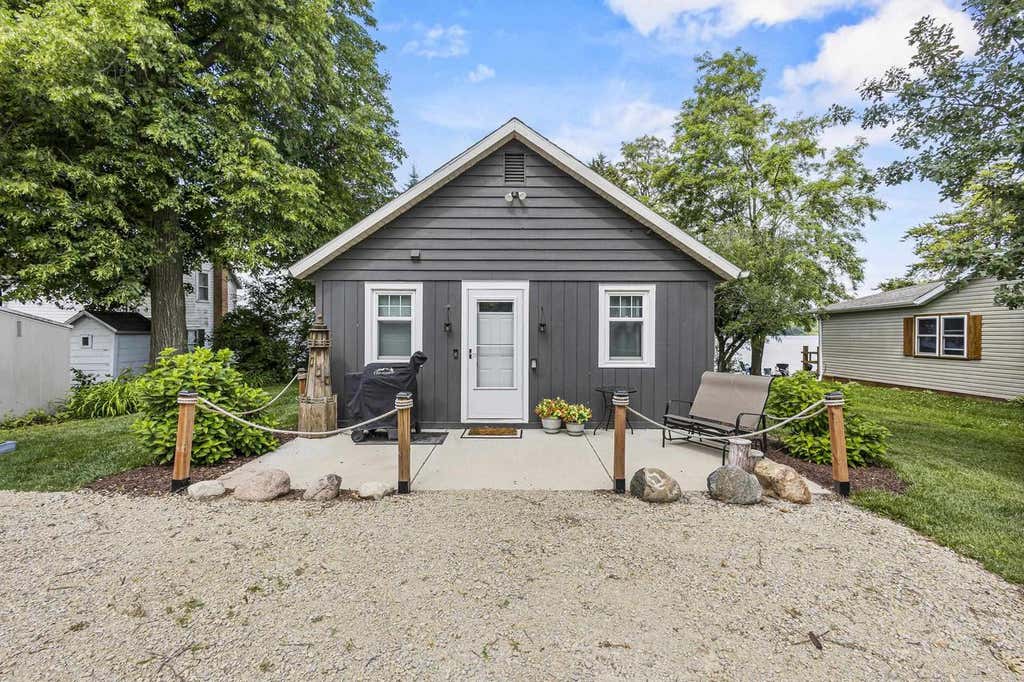 Photo of N2997 E Little Green ROAD, Markesan, WI 53946 (MLS # 2026771)