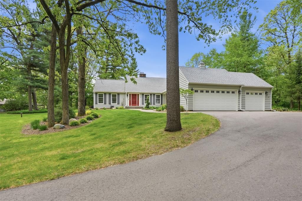 Photo of 391 Heather COURT, Eau Claire, WI 54701 (MLS # 1601562)