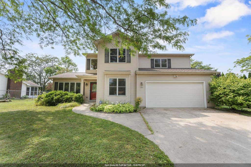 Photo of 1325 S Westhaven DRIVE, Oshkosh, WI 54904 (MLS # 50330921)