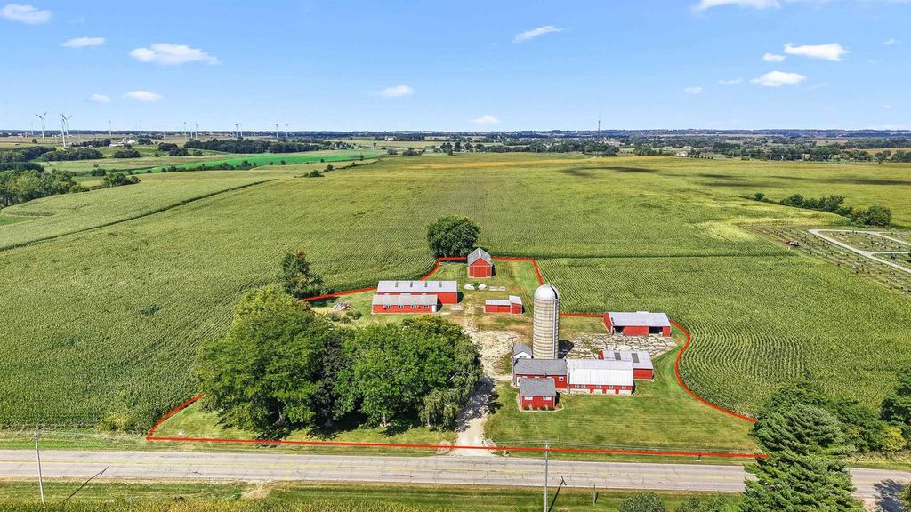 Photo of W346 County Road P, Randolph, WI 53956 (MLS # 2008695)