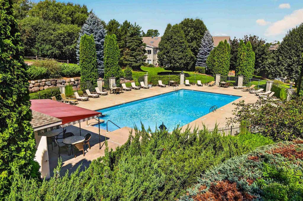 Photo of 37 Cherokee CIRCLE #P13-23, Madison, WI 53704 (MLS # 2031348)