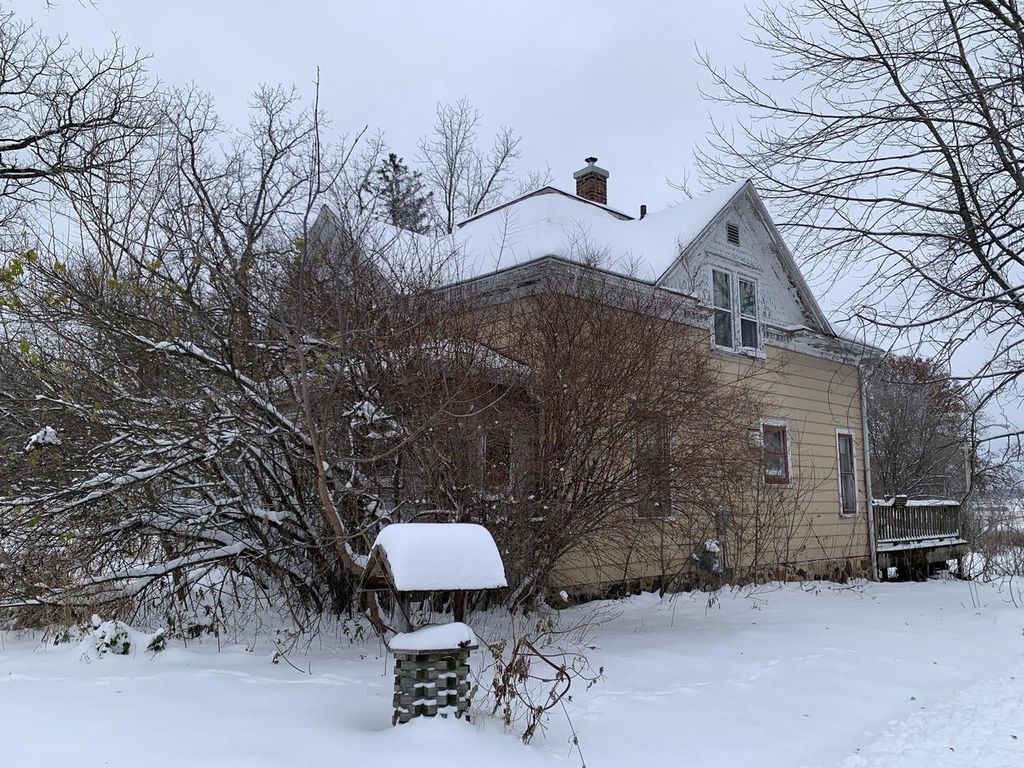 Photo of N6467 County Road M, Westfield, WI 53964 (MLS # 50318797)