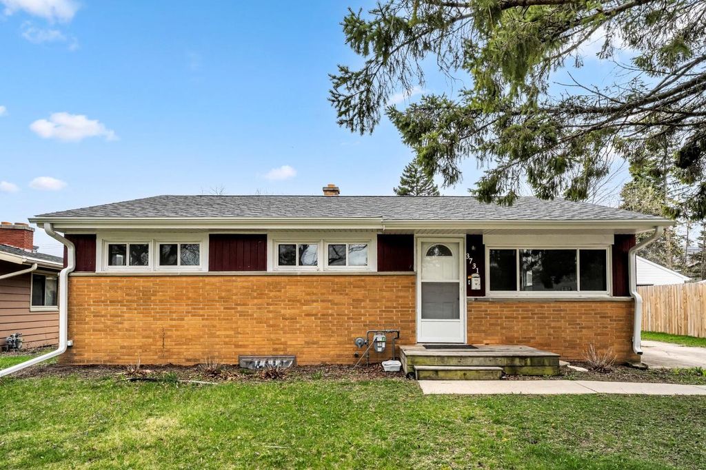 Photo of 3731 St Andrews BOULEVARD, Racine, WI 53405 (MLS # 1957912)