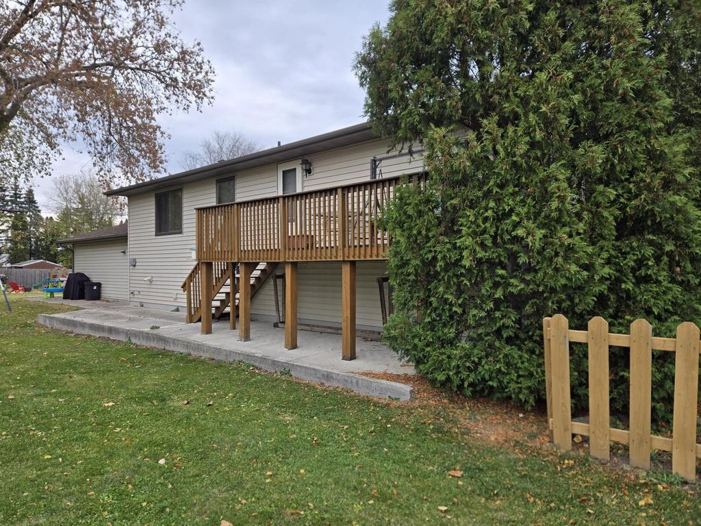 Photo of 2712 Superior AVENUE, Sheboygan, WI 53081 (MLS # 1941855)