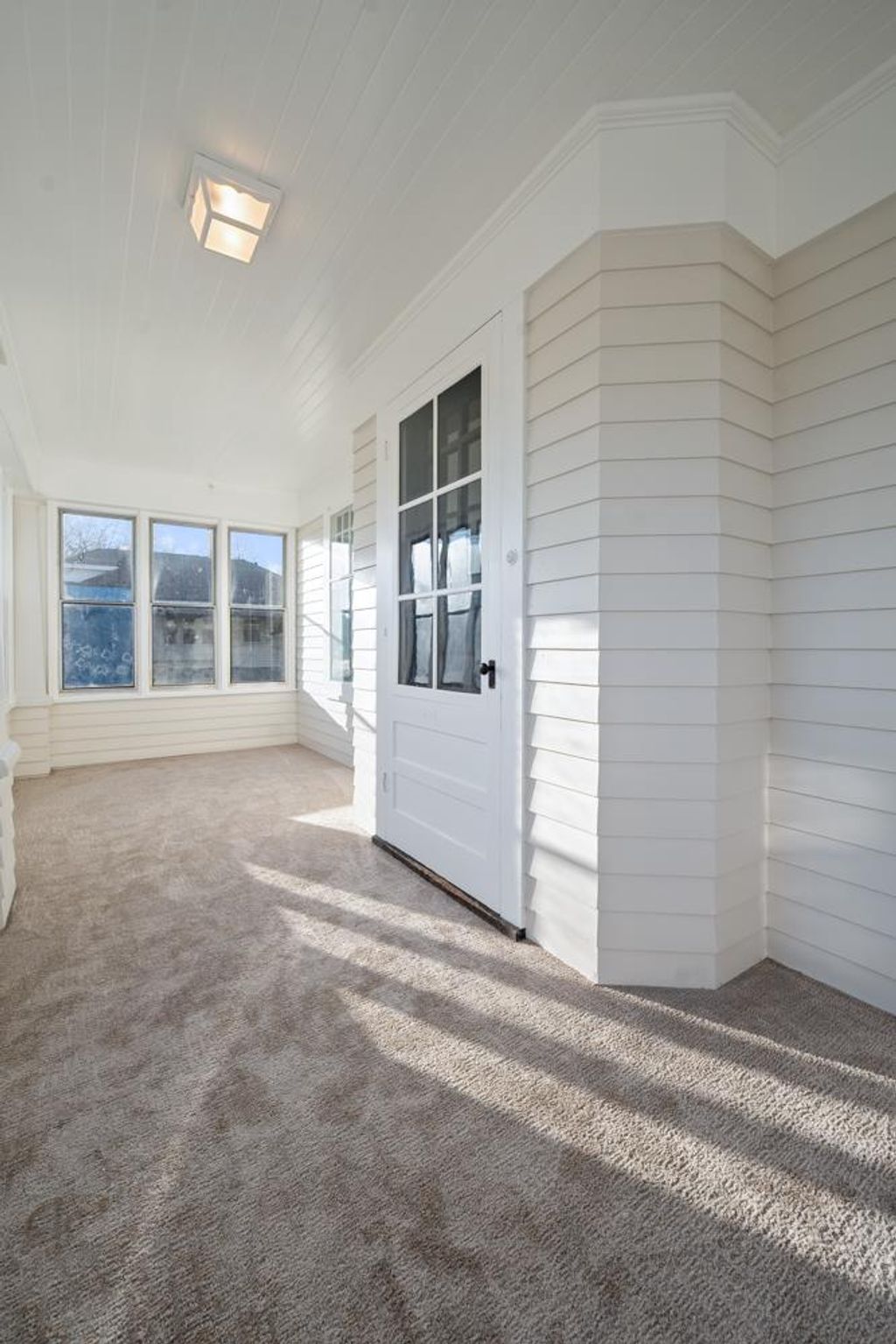 Photo of 802 9th STREET, Green Bay, WI 54304 (MLS # 50323859)