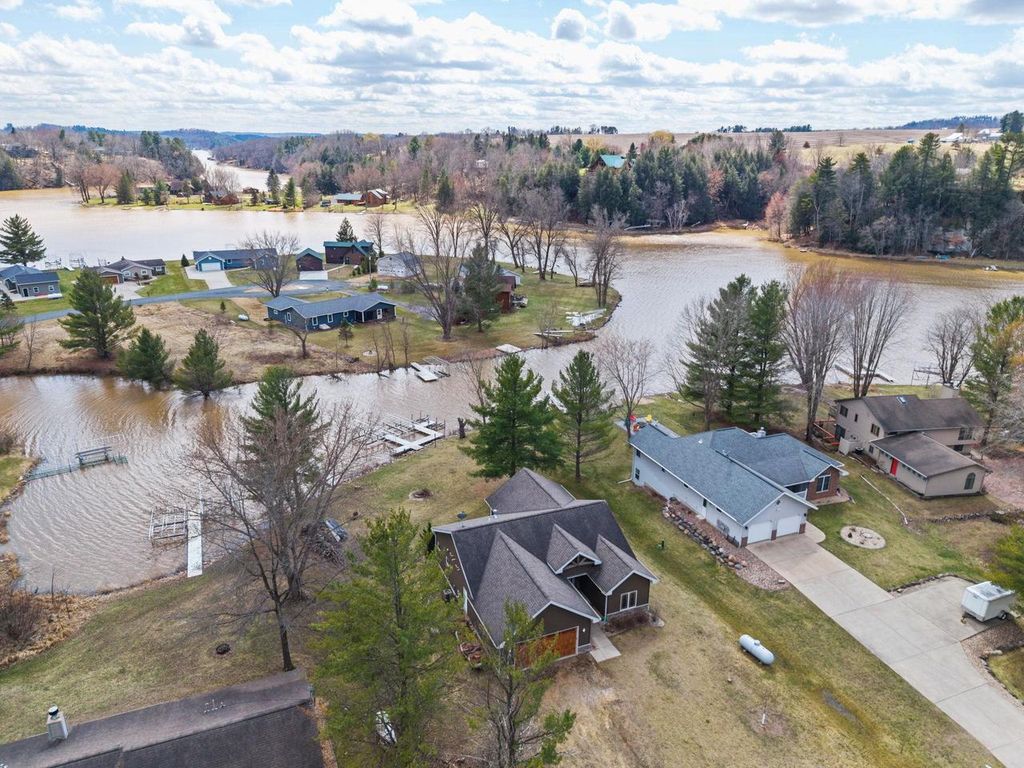 Photo of S469 Warbler COURT, La Valle, WI 53941 (MLS # 2020045)