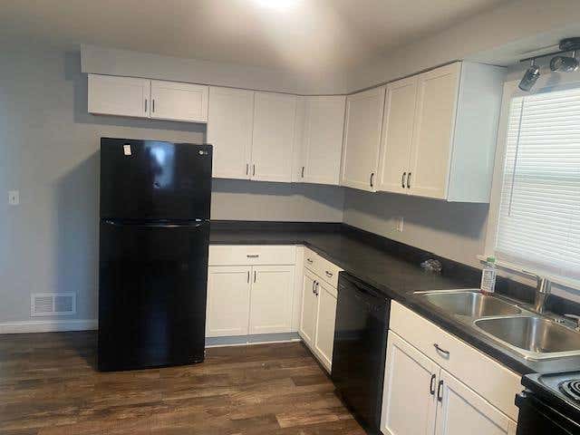 Photo of 1630 Cleveland STREET, Beloit, WI 53511 (MLS # 2029168)