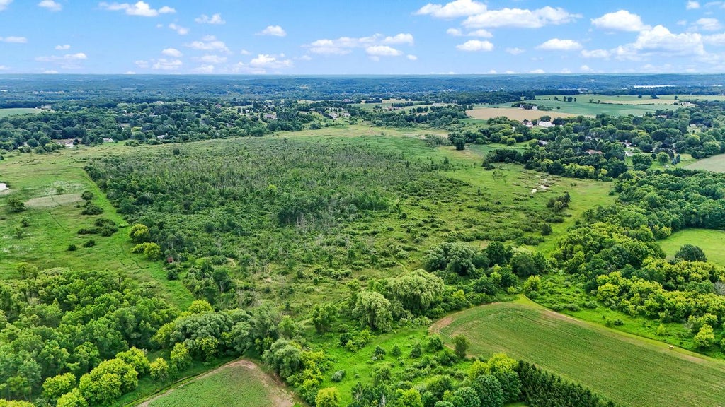 Photo of Lt1 Alpine DRIVE, West Bend, WI 53095 (MLS # 1944908)