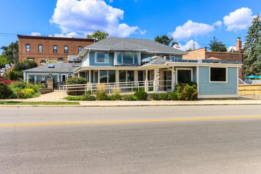 Photo of 2 W Geneva STREET, Williams Bay, WI 53191 (MLS # 1947894)