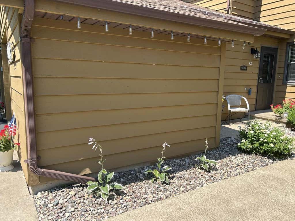 Photo of 1115 Daniel COURT #42, Neenah, WI 54956 (MLS # 50320468)