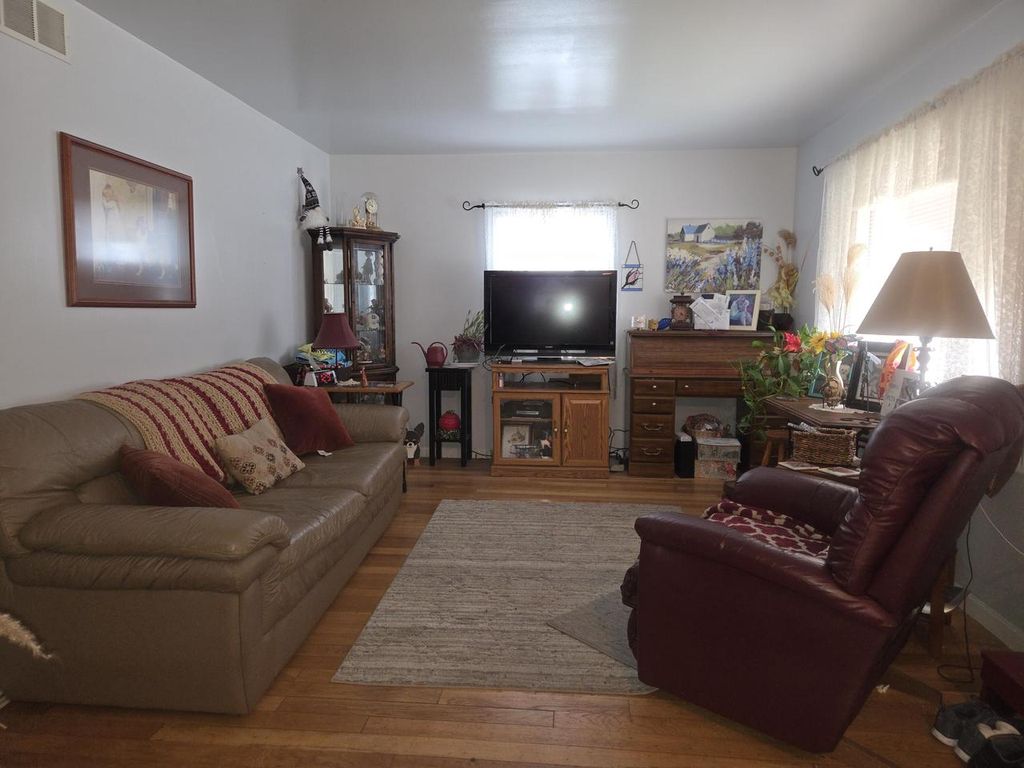 Photo of 3346 S 20th STREET, Milwaukee, WI 53215 (MLS # 1950742)