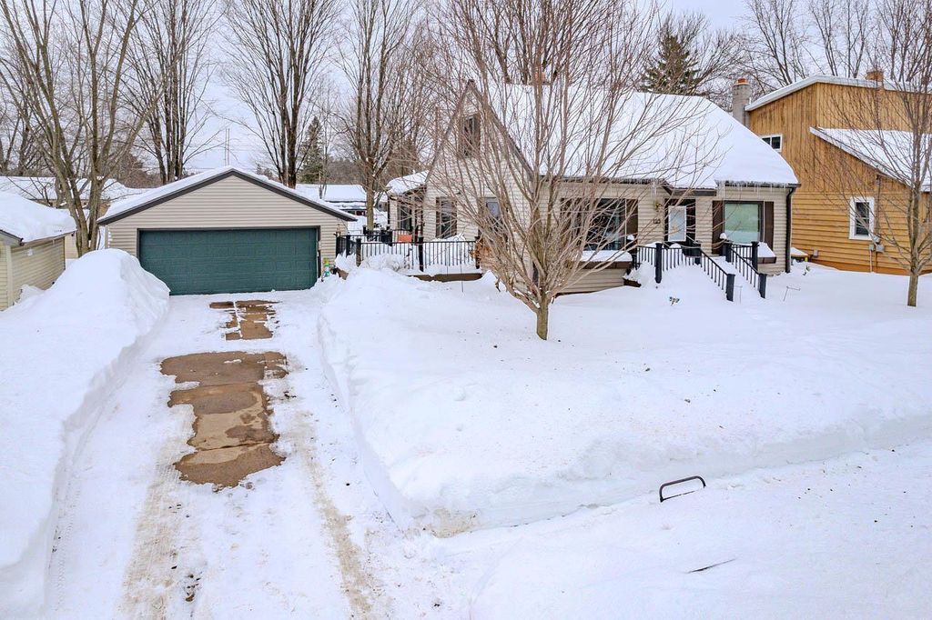 Photo of 705 South Line ROAD, Rothschild, WI 54474 (MLS # 50322488)
