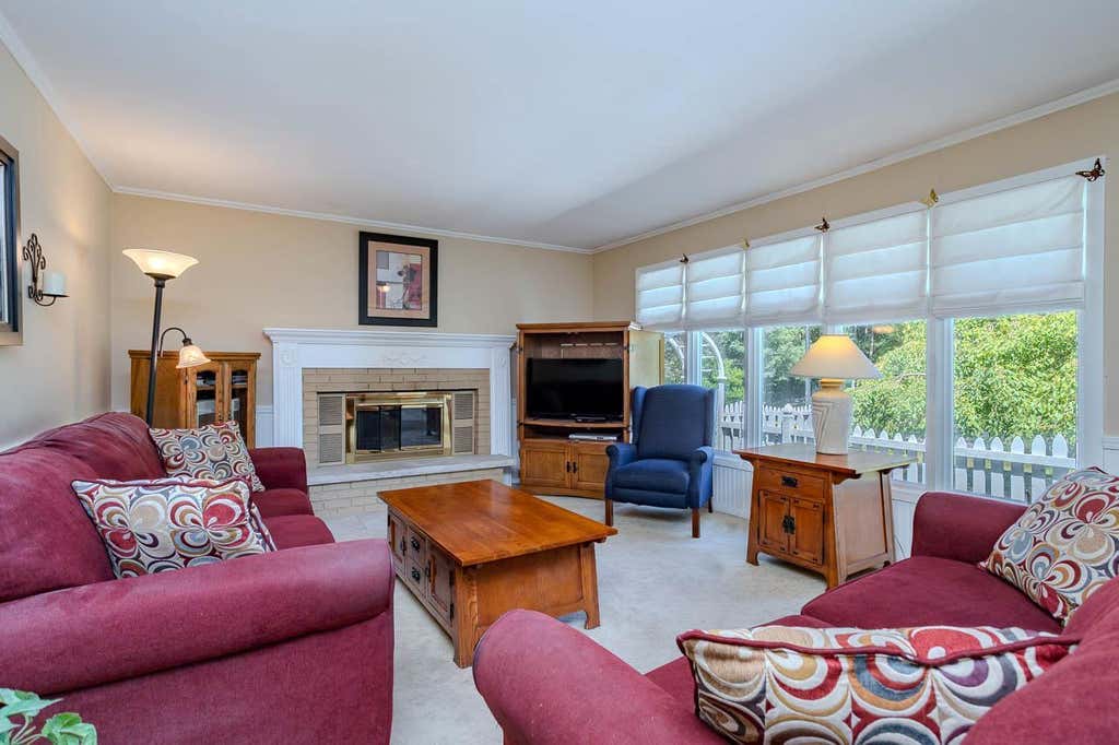 Photo of 1925 Dewberry DRIVE, Kronenwetter, WI 54455 (MLS # 22603318)