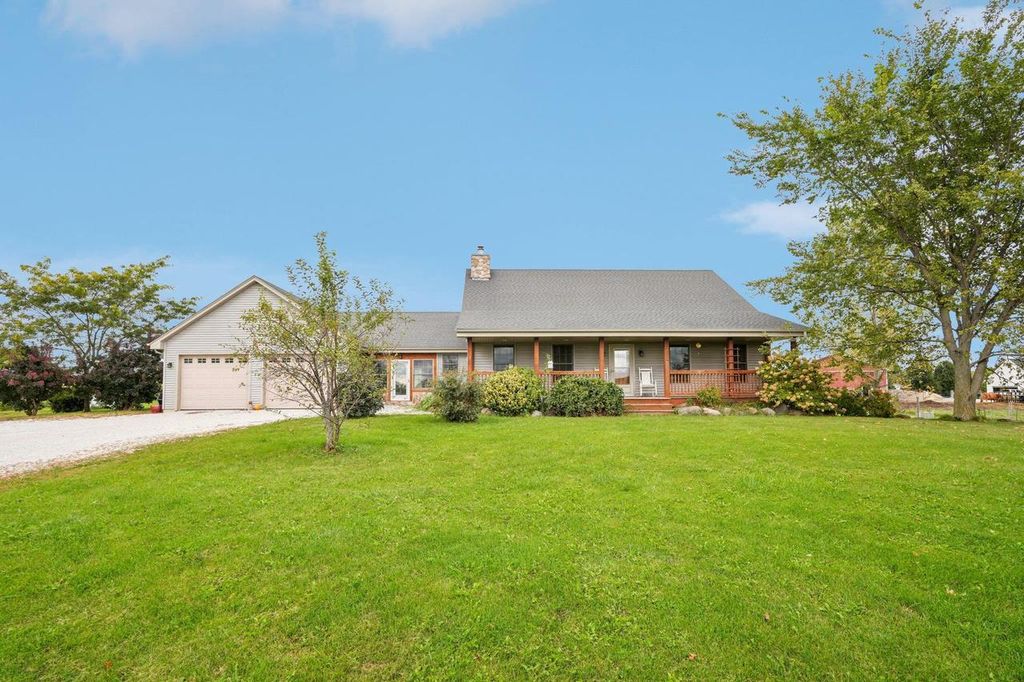 Photo of 9776 W 7 Mile ROAD, Racine, WI 53126 (MLS # 2010994)