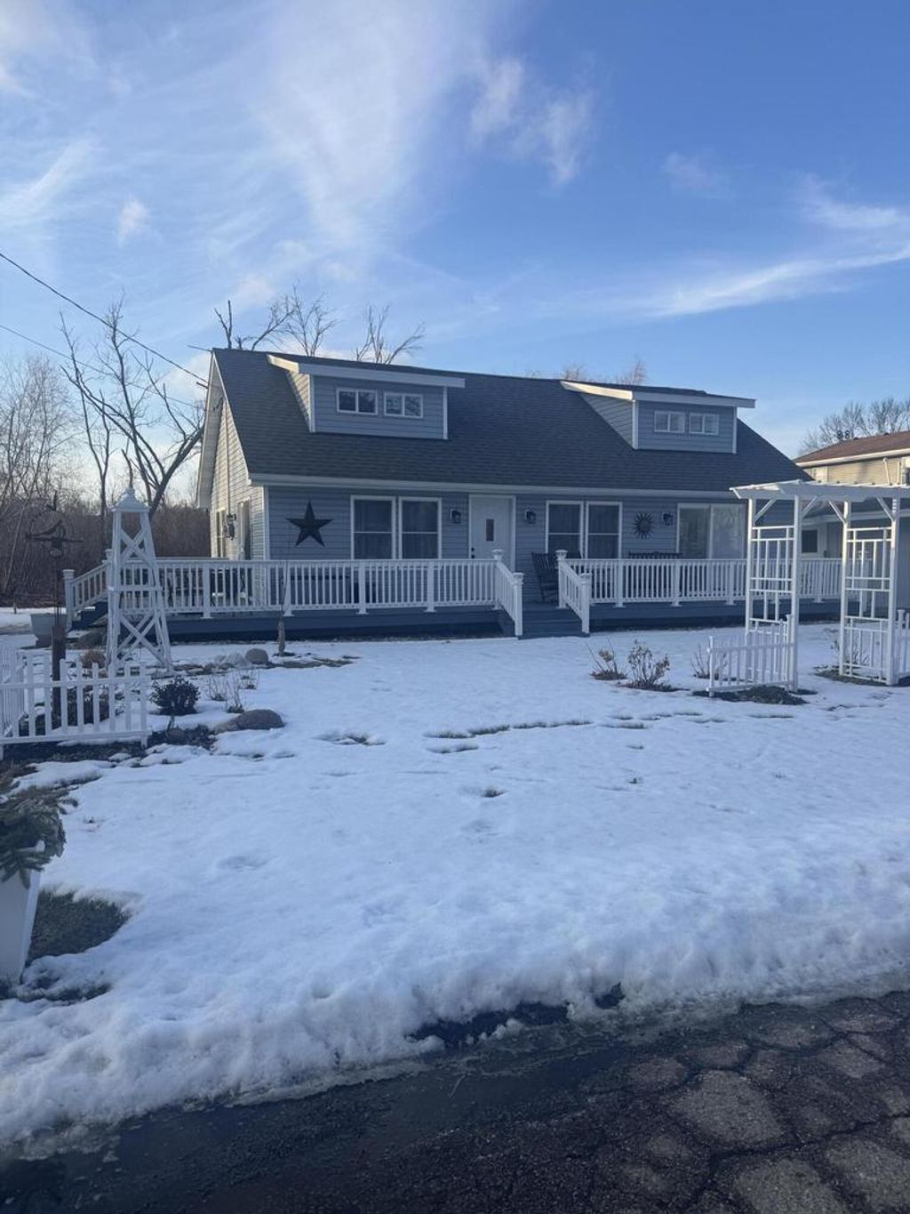 Photo of 819 Rosebud AVENUE, Twin Lakes, WI 53181 (MLS # 1950020)