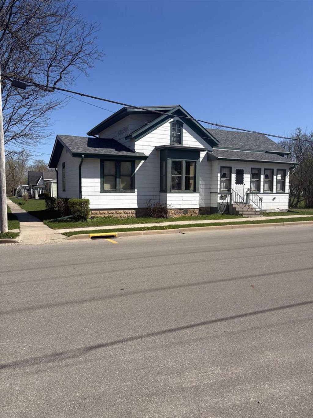 Photo of 233 W Larrabee STREET, Omro, WI 54963 (MLS # 50324152)