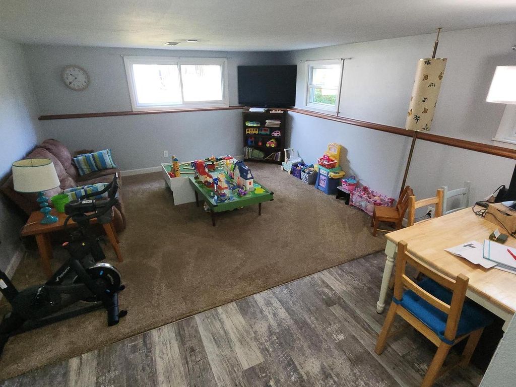 Photo of 2366 S Ridge ROAD, Ashwaubenon, WI 54304 (MLS # 50329665)