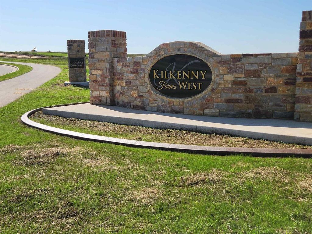 Photo of 1511 Rex&#39;s WAY, Waunakee, WI 53597 (MLS # 2009260)