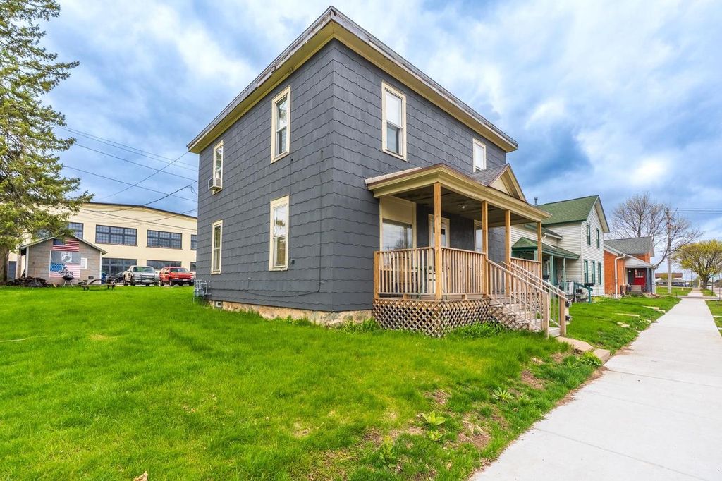 Photo of 1332 N 2nd STREET, Wausau, WI 54403 (MLS # 22601854)