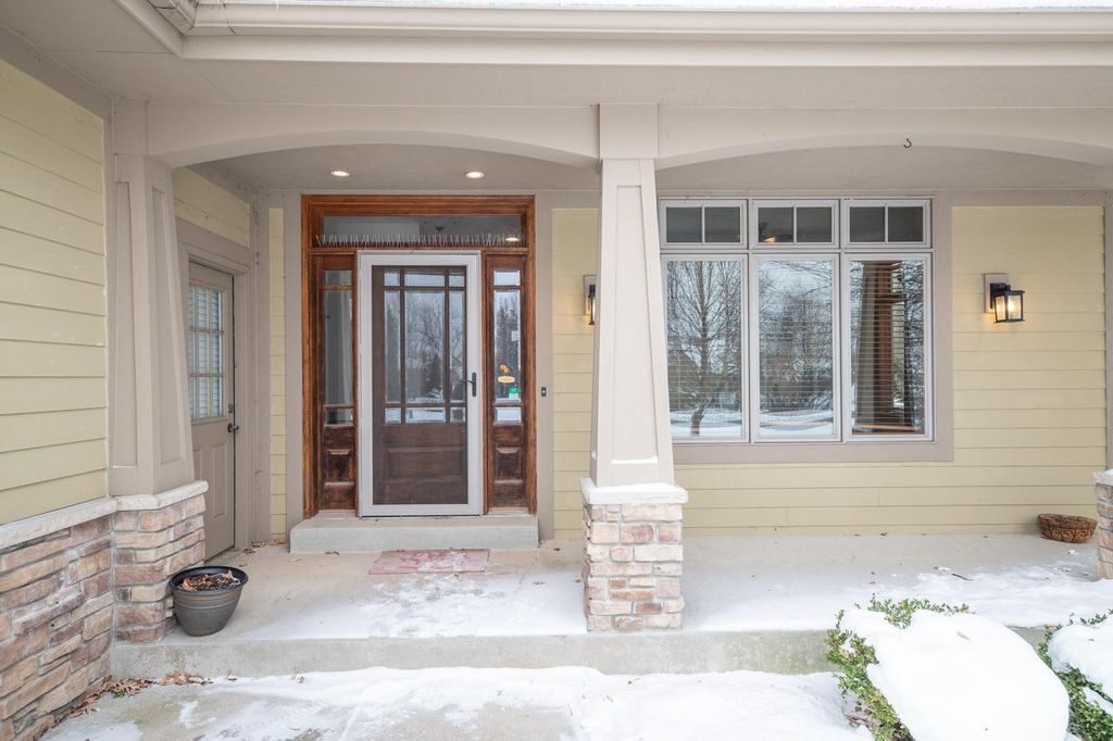 Photo of N54W16349 Westwind DRIVE, Menomonee Falls, WI 53051 (MLS # 1944898)