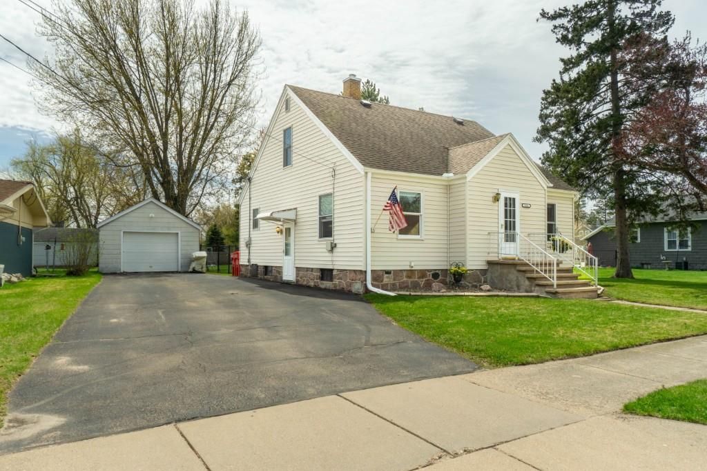 Photo of 1211 3rd AVENUE, Antigo, WI 54409 (MLS # 22601848)